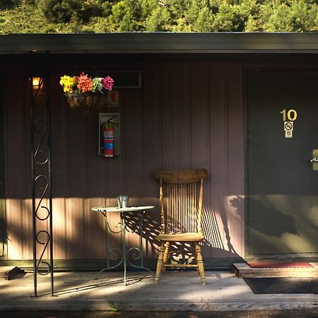 Cozy Mountain Motel Austin Екстериор снимка