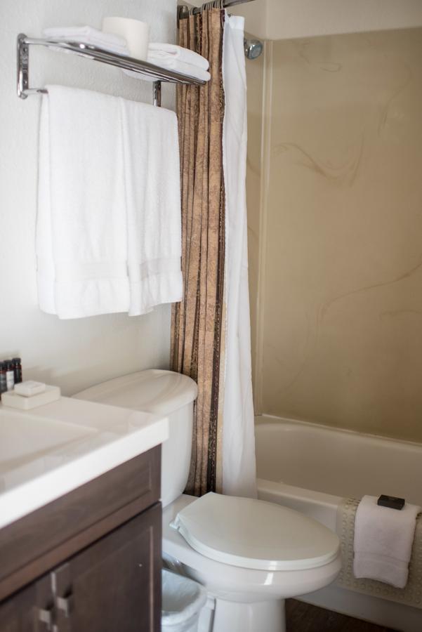 Cozy Mountain Motel Austin Екстериор снимка